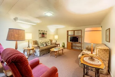 Living - 835 Scott Dr, Elgin, IL 60123 photo 4 of 5
