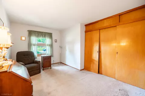 Bedroom - 835 Scott Dr, Elgin, IL 60123 photo 7 of 9