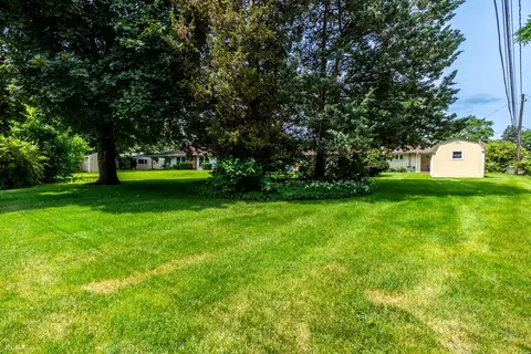 Exterior - 835 Scott Dr, Elgin, IL 60123 photo 6 of 8