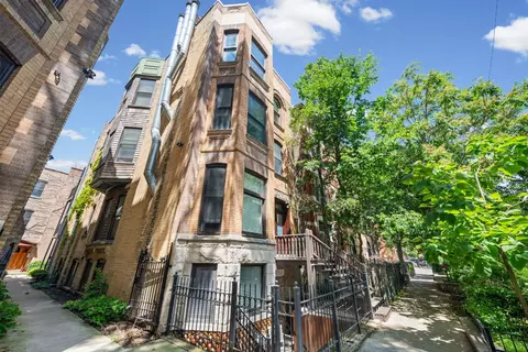 2216 N Sedgwick St #1, Chicago, IL 60614