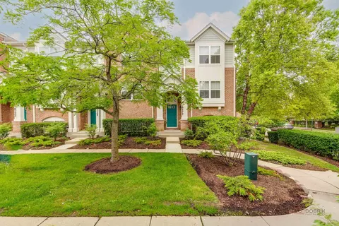 6127 W Mayfair St, Morton Grove, IL 60053