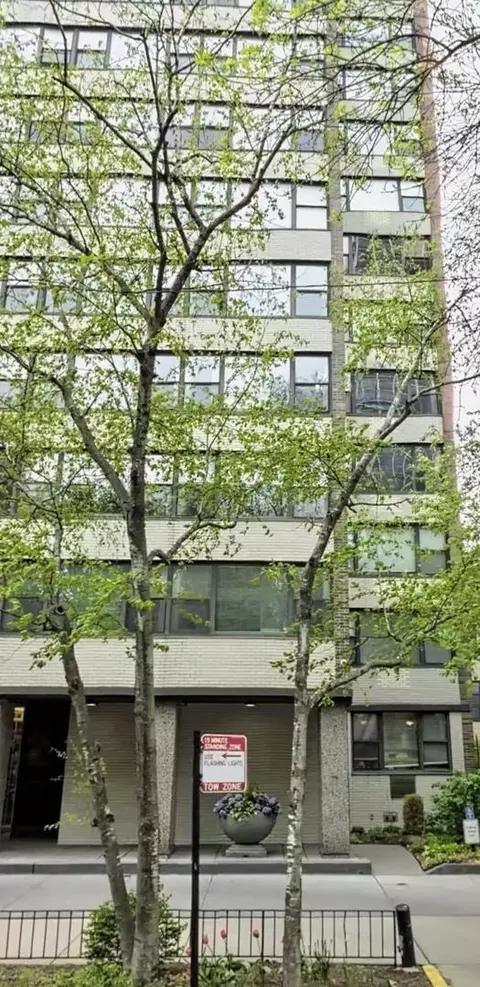 1540 N State Pkwy #1C, Chicago, IL 60610