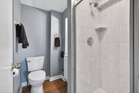 Bath - 802 Prairie Ave, Bartlett, IL 60103 photo 2 of 2
