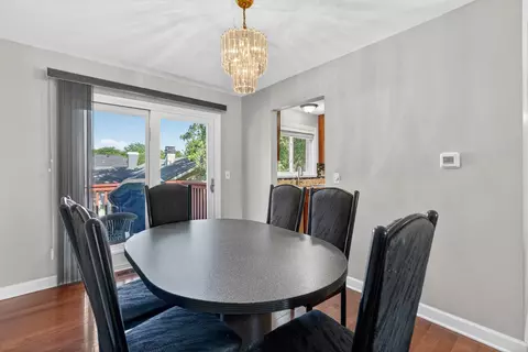 Dining - 802 Prairie Ave, Bartlett, IL 60103 photo 1 of 2