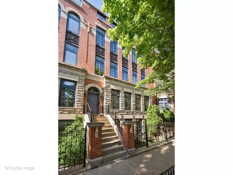 344 W Huron St, Chicago, IL 60654