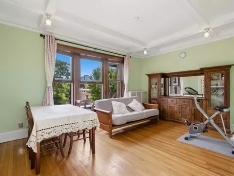 Living - 1446 E 56th St #3, Chicago, IL 60637 photo 1 of 1