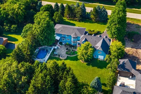 24633 W 103rd St, Naperville, IL 60564