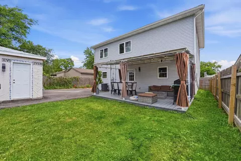 Exterior - 290 E Norman Ln, Wheeling, IL 60090 photo 6 of 9