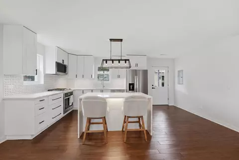 Kitchen - 290 E Norman Ln, Wheeling, IL 60090 photo 1 of 3