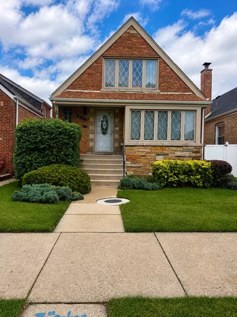 6737 S Kenneth Ave, Chicago, IL 60629