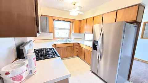 Kitchen - 315 Mecherle Dr, Bloomington, IL 61701 photo 3 of 3