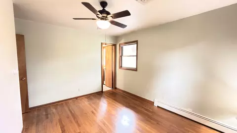 Bedroom - 315 Mecherle Dr, Bloomington, IL 61701 photo 1 of 7