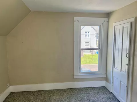Bedroom - 302 S Walnut St, Kewanee, IL 61443 photo 4 of 4