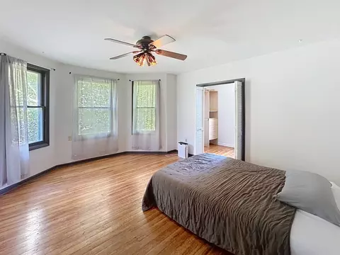 Bedroom - 1519 11th Ave, Moline, IL 61265 photo 1 of 6
