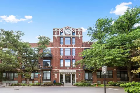2300 W Wabansia Ave #310, Chicago, IL 60647
