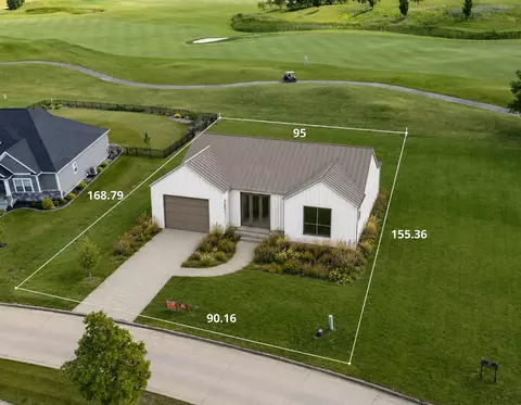 3053 E Stone Creek Blvd, Urbana, IL 61802