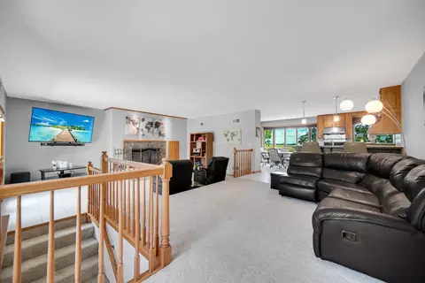 Living - 7140 W Pauling Rd, Monee, IL 60449 photo 1 of 5