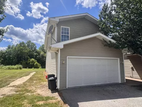 713 Savannah Ave, Herrin, IL 62948