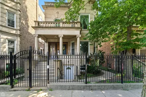 2337 N Sawyer Ave, Chicago, IL 60647
