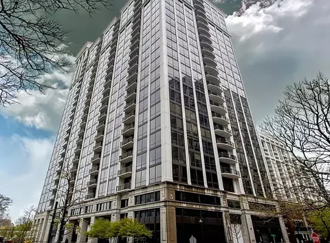 233 E 13th St #1604, Chicago, IL 60605