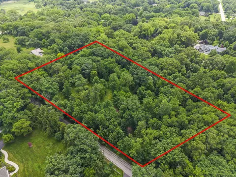 40 W789 Whitney Rd, Saint Charles, IL 60175