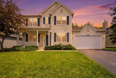 2314 Trailside Ln, Wauconda, IL 60084