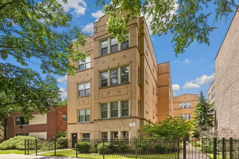 4104 N Mozart St #2W, Chicago, IL 60618