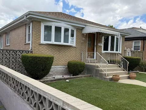 3208 N Hawthorne St, Franklin Park, IL 60131