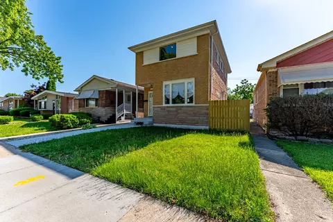 9131 S Parnell Ave, Chicago, IL 60620