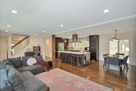 Living - 829 E Porter Ave, Naperville, IL 60540 photo 2 of 2