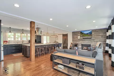 Other - 829 E Porter Ave, Naperville, IL 60540 photo 1 of 9