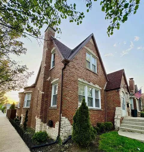 6358 S Keeler Ave, Chicago, IL 60629