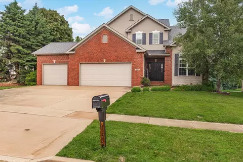 Exterior - 980 Balsam Rd, Normal, IL 61761 photo 2 of 7