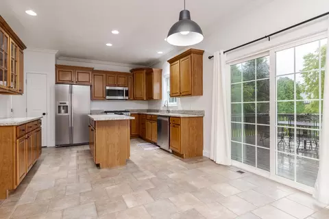 Kitchen - 980 Balsam Rd, Normal, IL 61761 photo 2 of 6