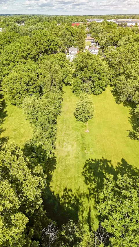 View/Area - 311 Marengo Rd, Harvard, IL 60033 photo 7 of 9