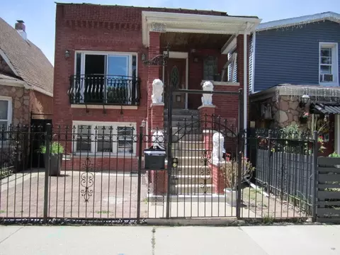 846 N Saint Louis Ave, Chicago, IL 60651