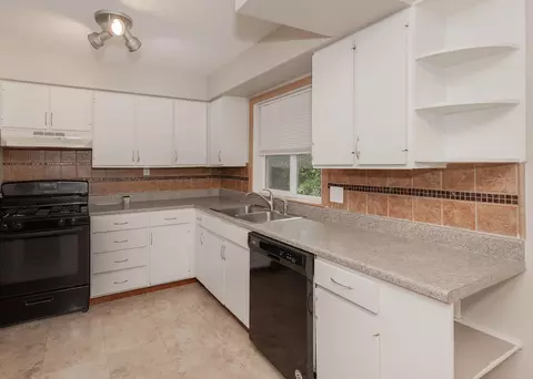 Kitchen - 1844 31st St, Moline, IL 61265 photo 1 of 1