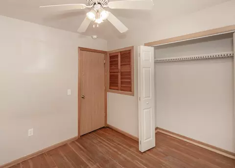 Bedroom - 1844 31st St, Moline, IL 61265 photo 4 of 4