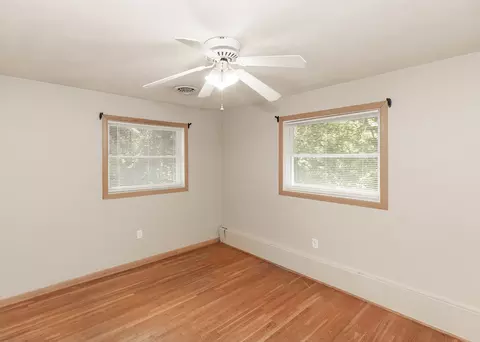 Bedroom - 1844 31st St, Moline, IL 61265 photo 1 of 4