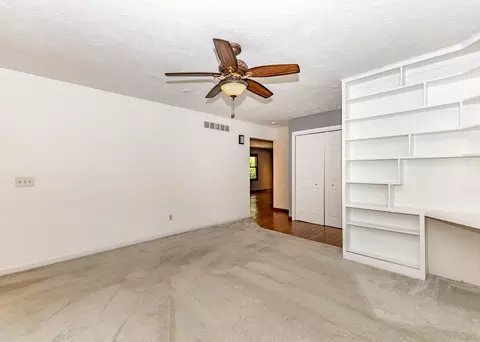 Living - 607 E 5th St, Coal Valley, IL 61240 photo 2 of 4