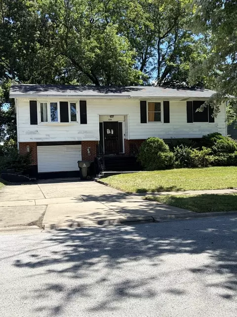 17101 Locust Dr, Hazel Crest, IL 60429