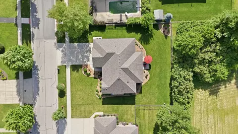 View/Area - 10532 Jacob Dr, Mokena, IL 60448 photo 5 of 6