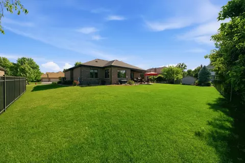 Exterior - 10532 Jacob Dr, Mokena, IL 60448 photo 5 of 9