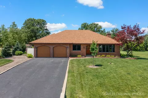 186 Merganser Ln, Bloomingdale, IL 60108