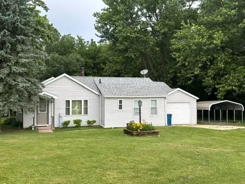 15648 Norrish Rd, Morrison, IL 61270