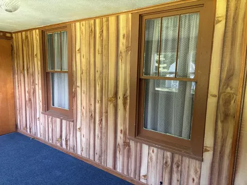 Exterior - 15648 Norrish Rd, Morrison, IL 61270 photo 3 of 4