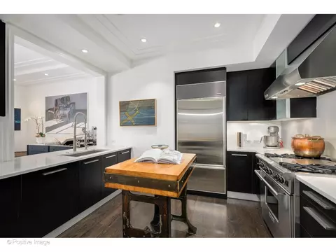 159 E Walton Pl #8G, Chicago, IL 60611 photo 14