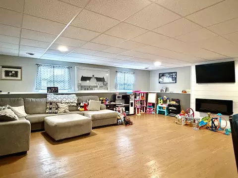 Living - 31875 E Thome Rd, Rock Falls, IL 61071 photo 4 of 5