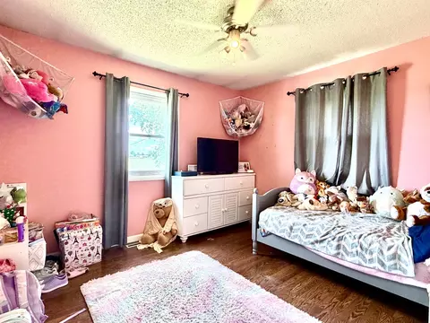 Bedroom - 31875 E Thome Rd, Rock Falls, IL 61071 photo 3 of 5