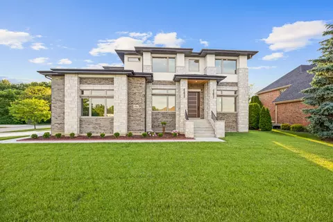 15966 S Crystal Creek Dr, Homer Glen, IL 60491